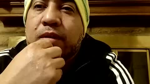 Snapshot of smoothstrik3r chatting on 5, 12, 2025 smoothstrik3r online show from 5, 12, 2025