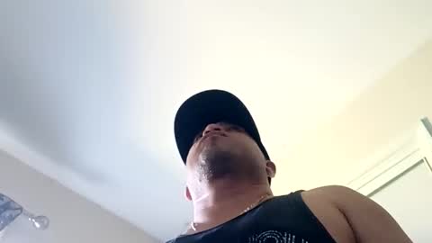 Snapshot of smoothstrik3r chatting on 21, 5, 2026 smoothstrik3r online show from 21, 5, 2026