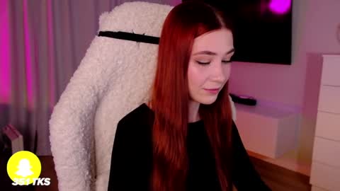 Snapshot of smthwrong chatting on 28, 2, 2025 smthwrong online show from 28, 2, 2025