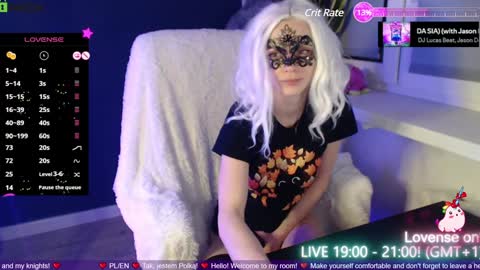 Strawberry Muffin online show from 23, 12, 2024