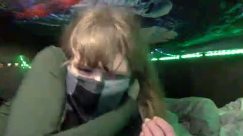 snafylnoel online show from 20, 4, 2026