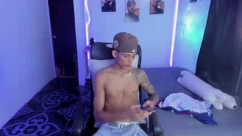 Snapshot of snak_master1 chatting on 27, 4, 2026 snak_master1 online show from 27, 4, 2026