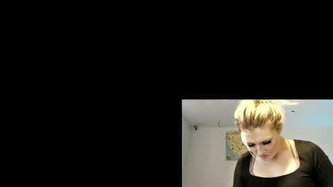 snapback_roxy online show from 29, 5, 2026