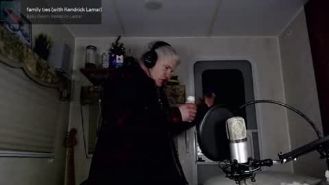 Snapshot of snarfle chatting on 7, 3, 2025 Viiscount Snarfle Von Snarfenberg online show from 7, 3, 2025