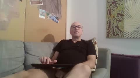 Snapshot of sneakerboy18 chatting on 1, 3, 2026 sneakerboy18 online show from 1, 3, 2026