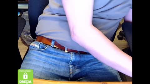 Sneakybill online show from 7, 1, 2025