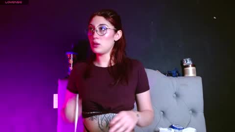 IG     OF red moonn online show from 9, 4, 2026