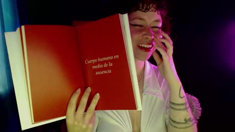 Arwen online show from 31, 10, 2025