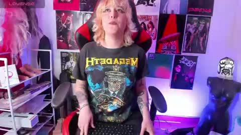      online show from 26, 6, 2026