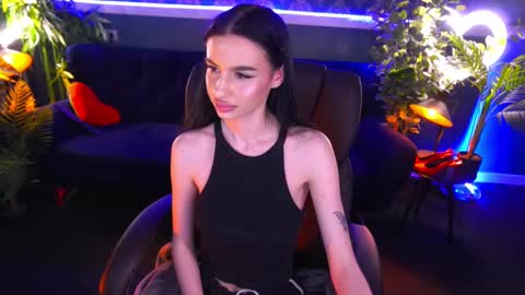 snow_whiteeex online show from 25, 2, 2025