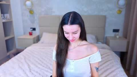 Snapshot of snow_whiteeex chatting on 6, 6, 2026 snow_whiteeex online show from 6, 6, 2026