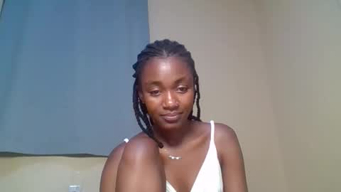 Snowie eyes online show from 5, 11, 2025