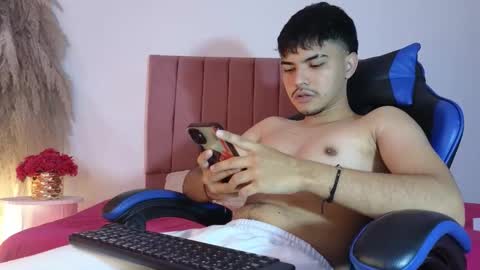 Snapshot of snowlann chatting on 26, 10, 2025 Snow online show from 26, 10, 2025