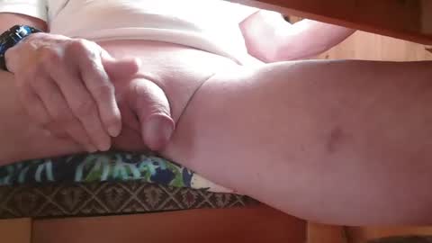 Snapshot of snowrider88 chatting on 30, 3, 2026 Liz and Denny when both are here online show from 30, 3, 2026