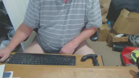 Snapshot of snwplwdrvr chatting on 5, 1, 2025 snwplwdrvr online show from 5, 1, 2025