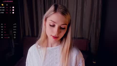 Alice - Birthday Girl online show from 22, 2, 2025