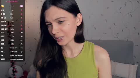 Alice - Birthday Girl online show from 12, 10, 2025