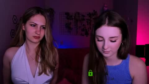 Snapshot of so_hot_rosalie chatting on 28, 5, 2026 so_hot_rosalie online show from 28, 5, 2026
