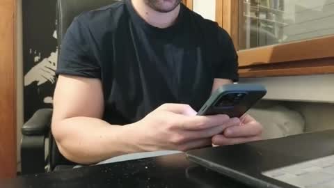 Snapshot of so_thick chatting on 8, 1, 2025 luca - online show from 8, 1, 2025