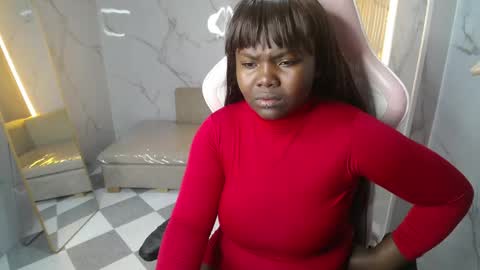 Snapshot of soffia_b chatting on 11, 11, 2025 soffia_b online show from 11, 11, 2025