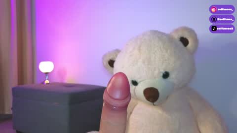 Snapshot of soffimoon_ chatting on 5, 12, 2024 IG Soffimoon   I THANK YOU FOR LEAVING YOUR FOLLOW online show from 5, 12, 2024