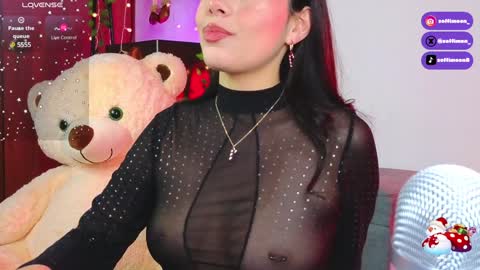 Snapshot of soffimoon_ chatting on 23, 12, 2024 IG Soffimoon   I THANK YOU FOR LEAVING YOUR FOLLOW online show from 23, 12, 2024