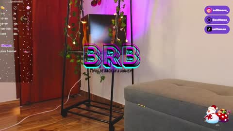 Snapshot of soffimoon_ chatting on 11, 1, 2025 IG Soffimoon   I THANK YOU FOR LEAVING YOUR FOLLOW online show from 11, 1, 2025