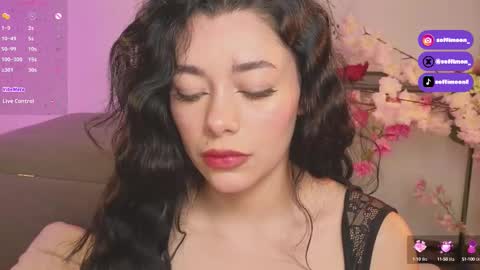 Snapshot of soffimoon_ chatting on 3, 10, 2025 IG Soffimoon   I THANK YOU FOR LEAVING YOUR FOLLOW online show from 3, 10, 2025