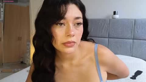 IG Soffimoon   I THANK YOU FOR LEAVING YOUR FOLLOW online show from 17, 4, 2026