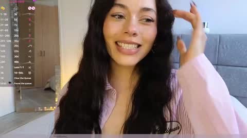 IG Soffimoon   I THANK YOU FOR LEAVING YOUR FOLLOW online show from 19, 5, 2026