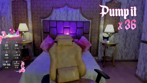 Snapshot of soffiqueen chatting on 30, 9, 2025 Schedule 1400 - 2100 gtm-5 online show from 30, 9, 2025