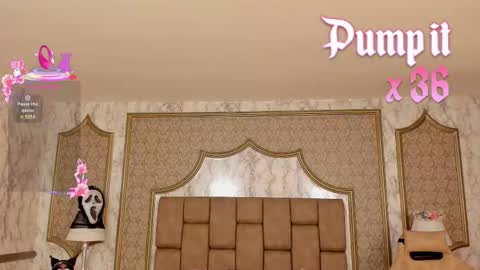 Snapshot of soffiqueen chatting on 31, 10, 2025 Schedule 1400 - 2100 gtm-5 online show from 31, 10, 2025