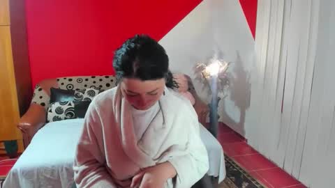 Snapshot of soffy_skye chatting on 1, 12, 2025 Soffy online show from 1, 12, 2025