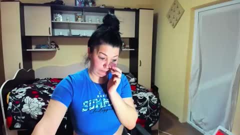 Snapshot of soffy_skye chatting on 4, 3, 2026 Soffy online show from 4, 3, 2026