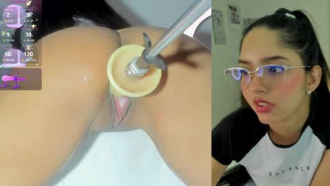 Snapshot of sofi__velez_ chatting on 8, 5, 2026 Sofi online show from 8, 5, 2026
