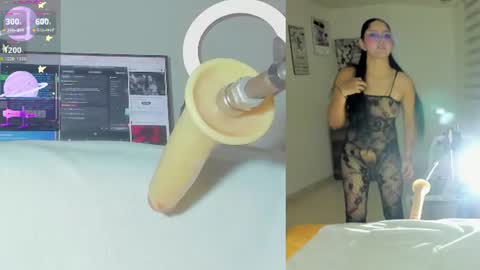 Snapshot of sofi__velez_ chatting on 12, 6, 2026 Sofi online show from 12, 6, 2026