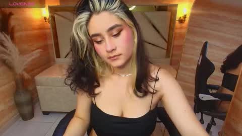 sofi_r_ online show from 24, 11, 2025