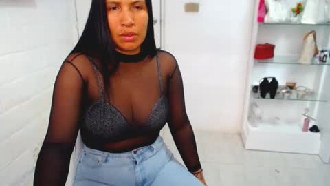 Snapshot of sofia13vene chatting on 12, 10, 2025 sofia vene online show from 12, 10, 2025