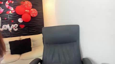 Skarlett online show from 4, 3, 2026