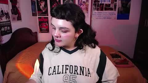 Snapshot of sofia_coolle chatting on 22, 12, 2025 Sofi online show from 22, 12, 2025