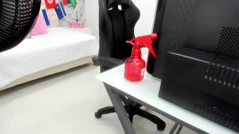 sofia_echeverri online show from 23, 6, 2026