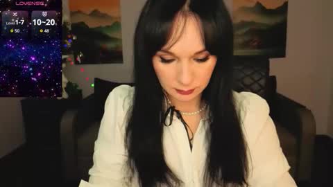 Snapshot of sofia_ford chatting on 17, 12, 2025 Sofia online show from 17, 12, 2025