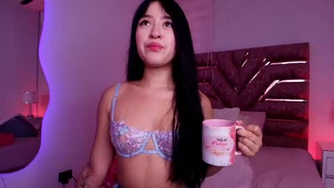 sofia gomes online show from 7, 7, 2026