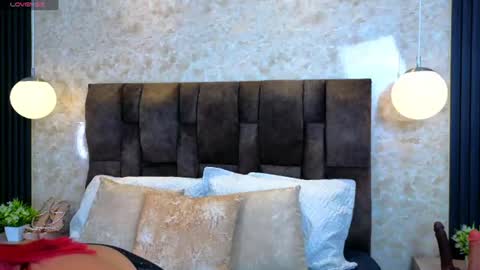 sofia_gutierrez_x online show from 23, 6, 2026