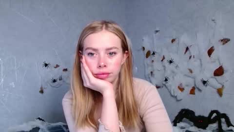 Snapshot of sofia_here chatting on 15, 10, 2025 Sofia here online show from 15, 10, 2025