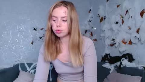 Snapshot of sofia_here chatting on 27, 10, 2025 Sofia here online show from 27, 10, 2025