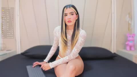 Snapshot of sofia_mercer chatting on 9, 5, 2026 Sofia Mercer online show from 9, 5, 2026