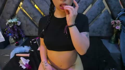 Snapshot of sofia_mirandaa chatting on 25, 7, 2026 sofia miranda online show from 25, 7, 2026