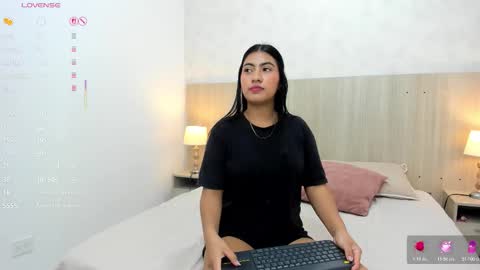 Sofia Ostos online show from 27, 10, 2025