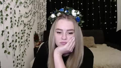 Snapshot of sofia_rosemary chatting on 11, 1, 2025 sofia_rosemary online show from 11, 1, 2025